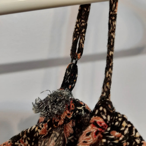 American Eagle xxs off the Shoulder flowy dress - Picture 5 of 8